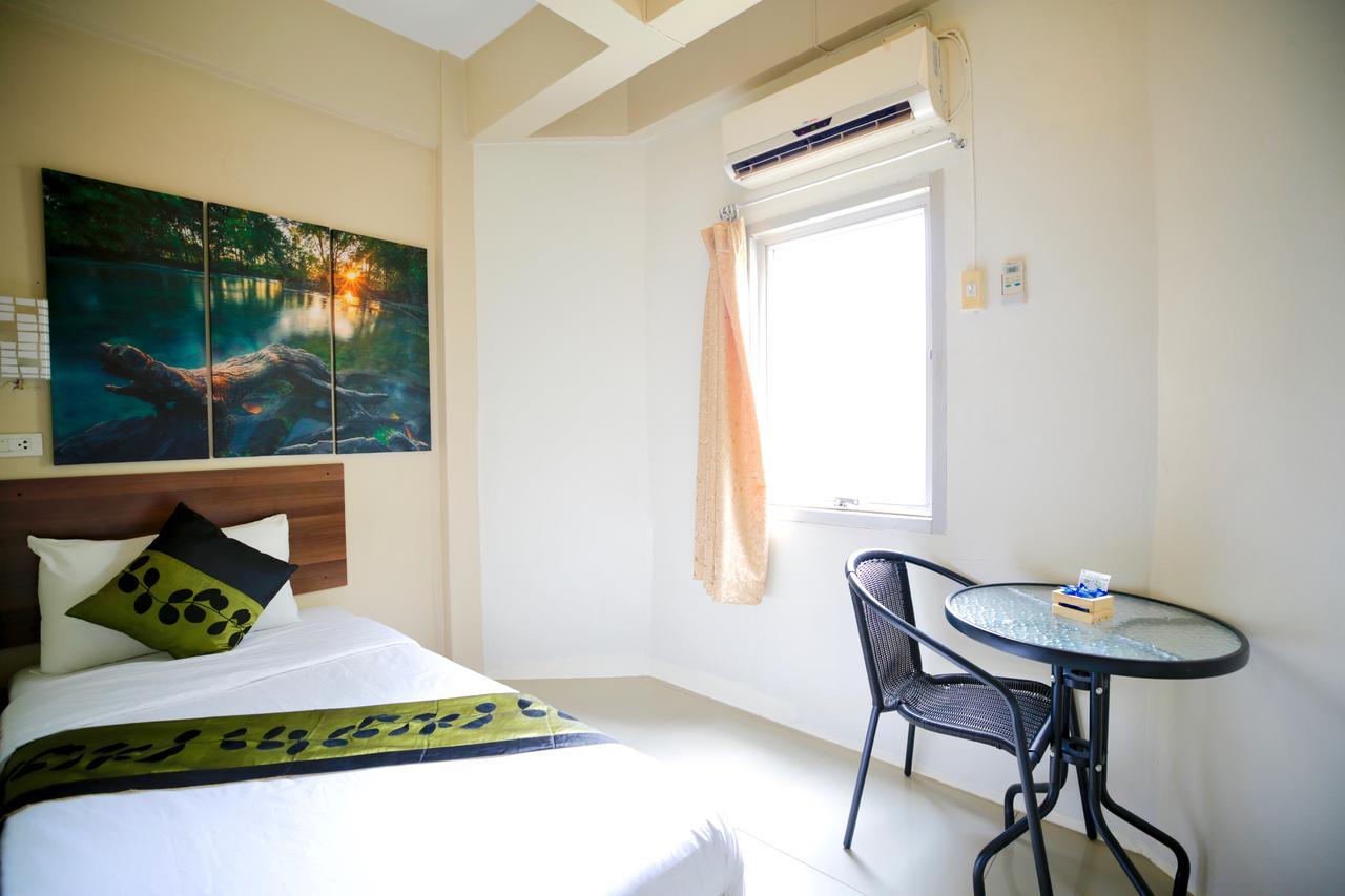 Khaosan Green House Hotel Bangkok Extérieur photo
