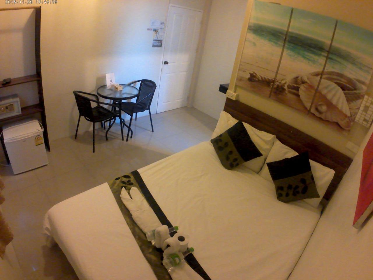 Khaosan Green House Hotel Bangkok Extérieur photo