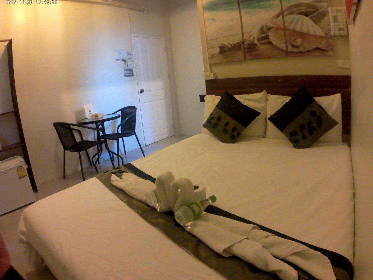 Khaosan Green House Hotel Bangkok Extérieur photo
