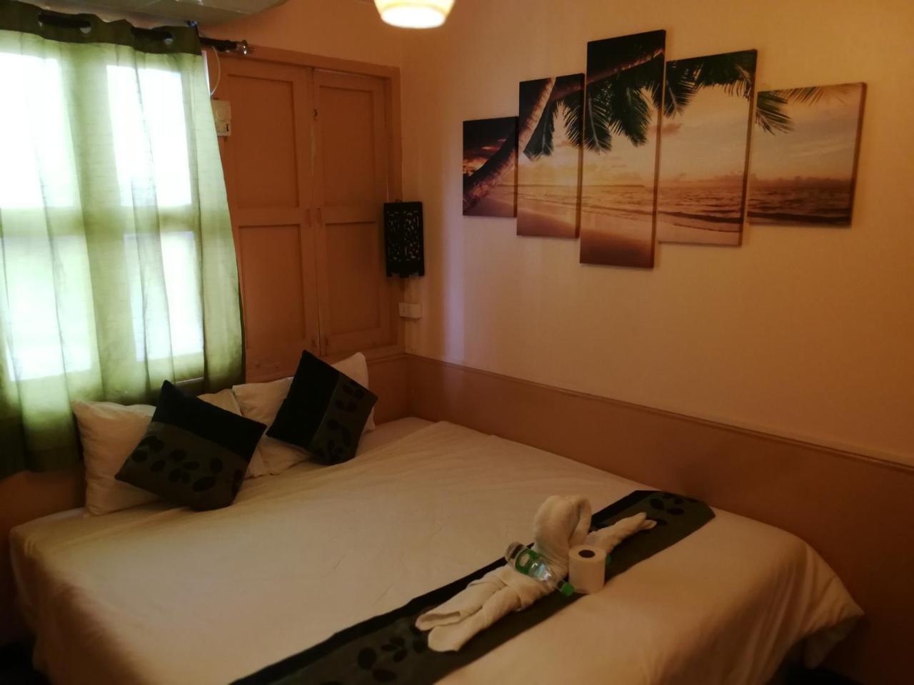 Khaosan Green House Hotel Bangkok Extérieur photo