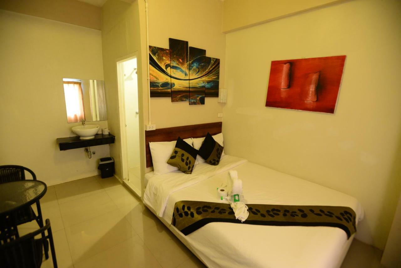 Khaosan Green House Hotel Bangkok Extérieur photo